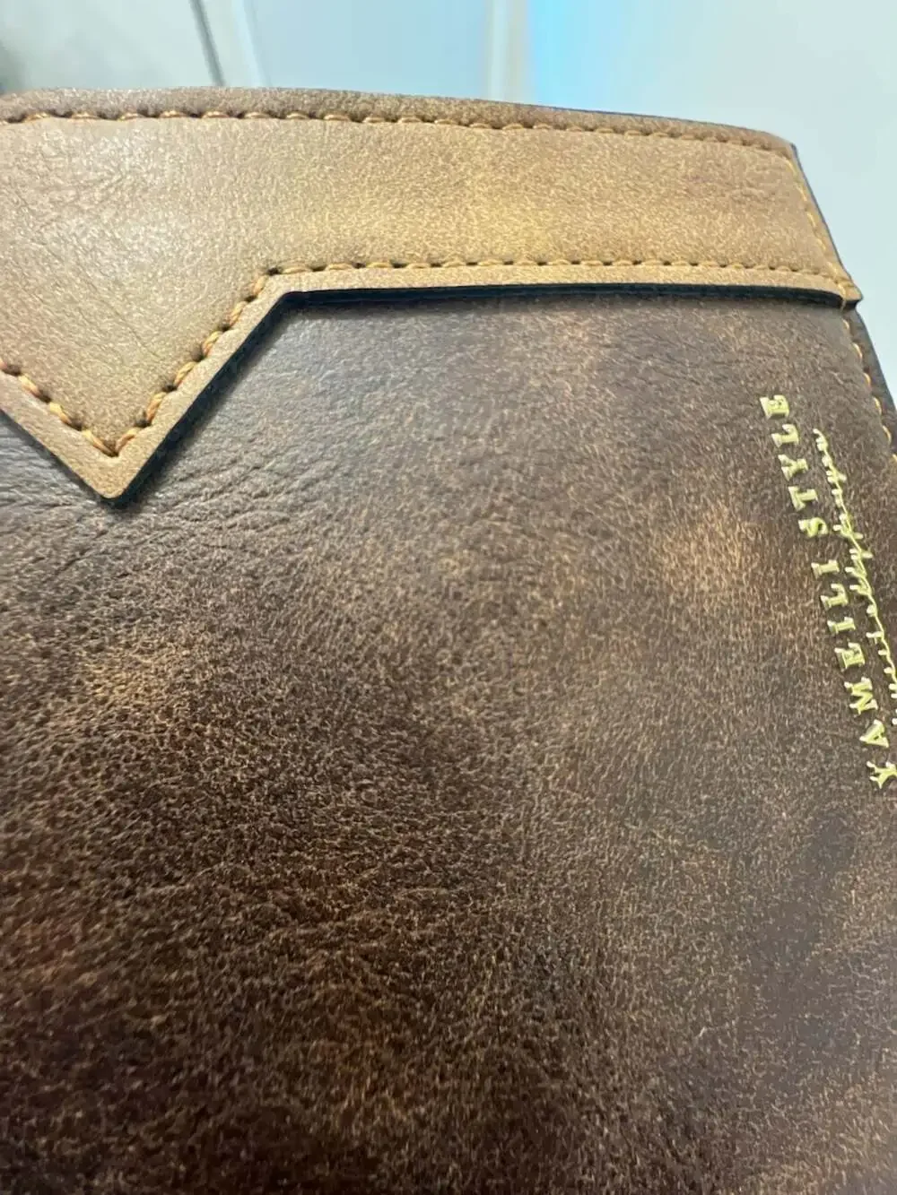 Yameili Style Men's Bi-fold Faux Leather Wallet with Two-Tone Design